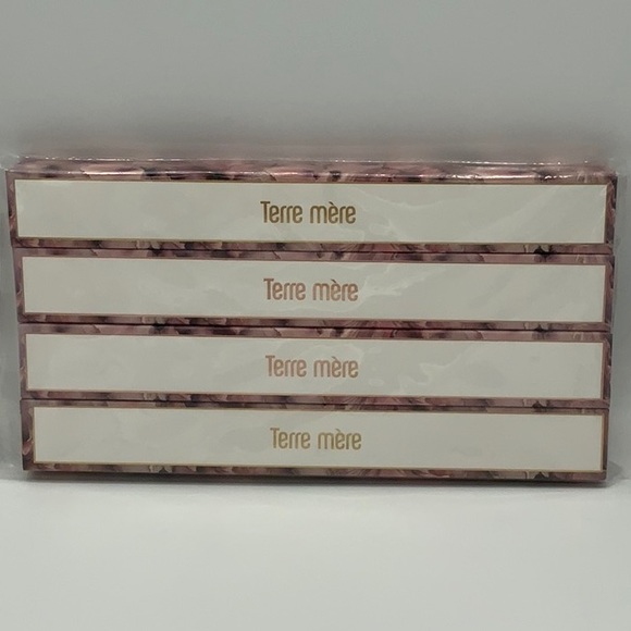 Terre Merre 4 piece contour & highlight brush set - Picture 3 of 4